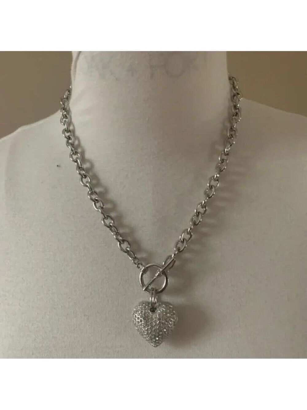 Necklace Bundle - Picture 3 of 10
